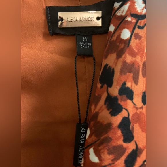 Alexia Admor Brown Abstract June Midi Sleeve Wrap Dress size 8 NWT - Picture 4 of 15